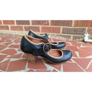 Solea Strap Mary Jane Heels -Black w/ Tan Trim-Sz 39 Made In Spain